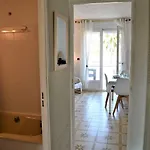 Pmr 2 Pieces, Clim, Garage, Proche Plages Et Commerces - Fr-1-226b-36 Кавалер-сюр-Мер